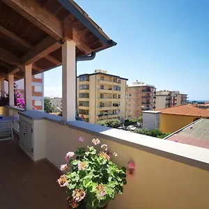 Casamare 2*, San Vincenzo Włochy